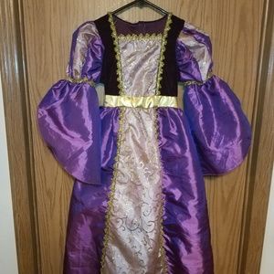 Disney princess dress. Medieval gown.